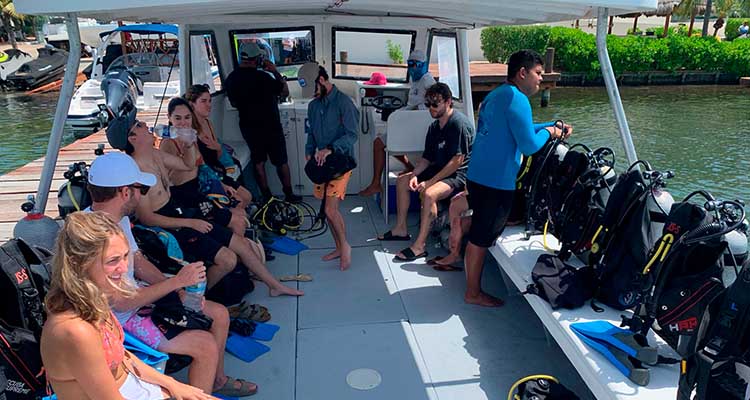 Cancun Diving Private Boat